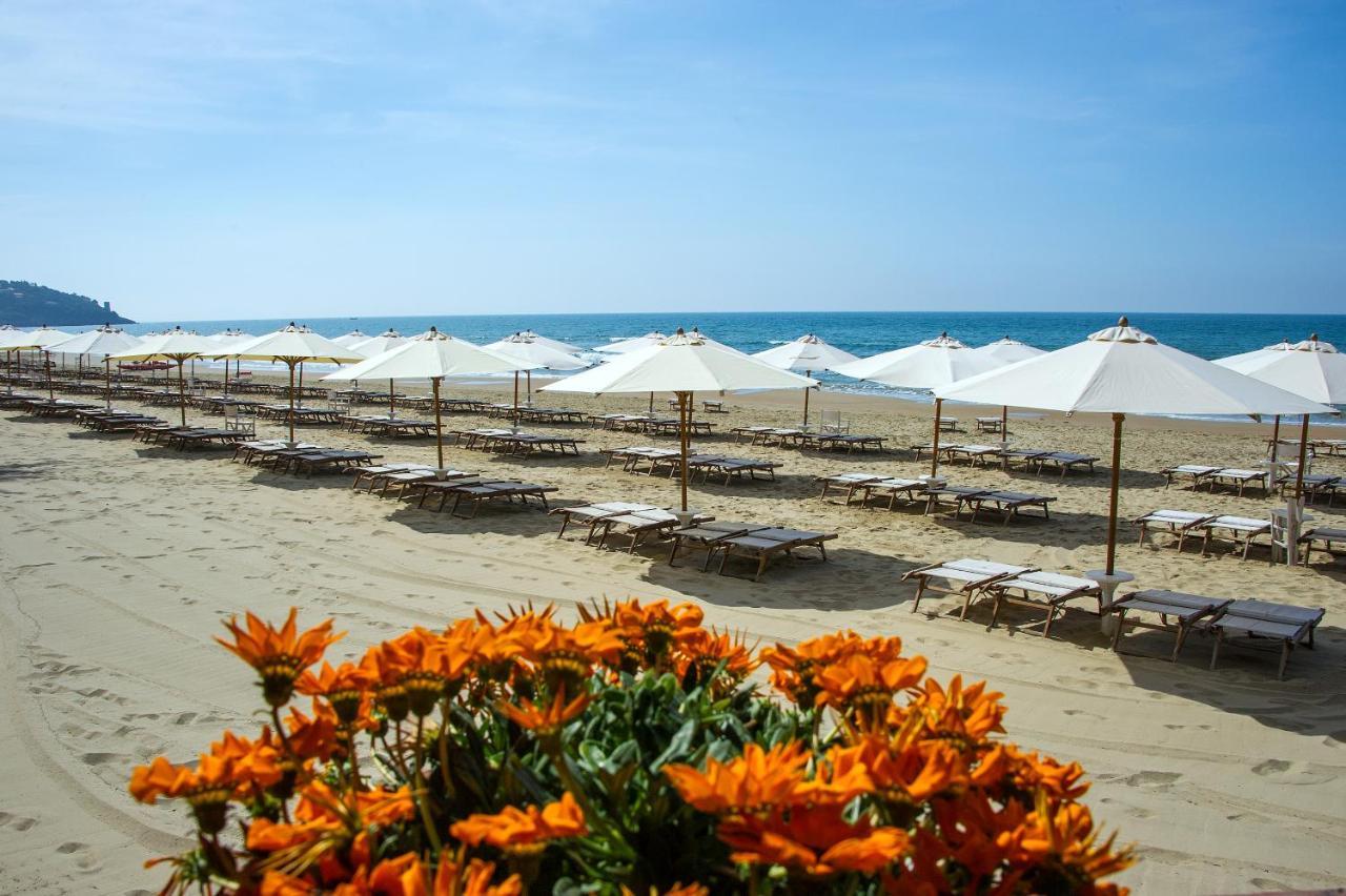 Aeneas' Landing Resort Gaeta Exterior photo